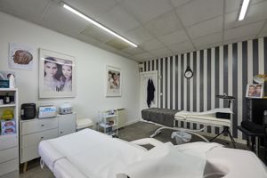 Photo 6- click for photo gallery